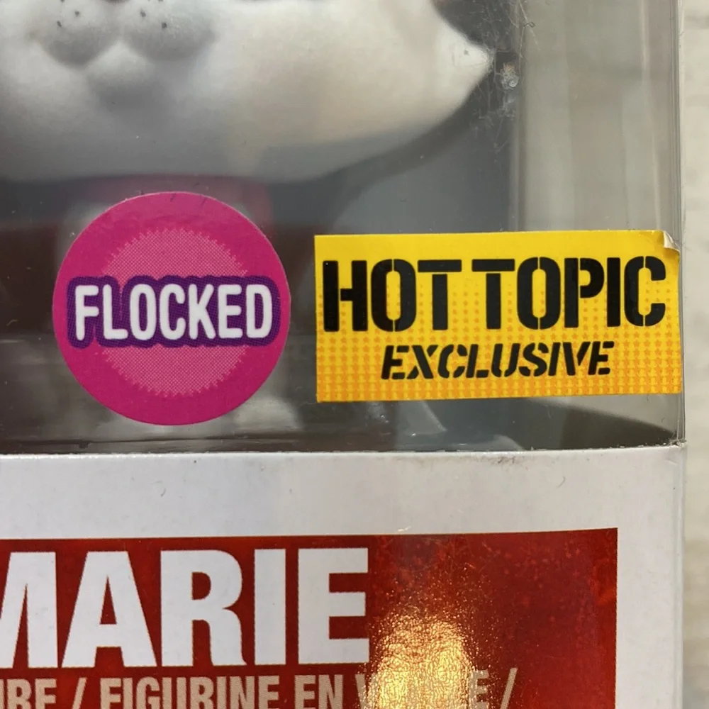 Funko Pop Flocked Marie #294 Disney Exclusive Figure - Picture 3 of 12